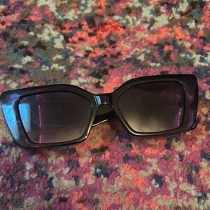 Stylish Black Sunglasses